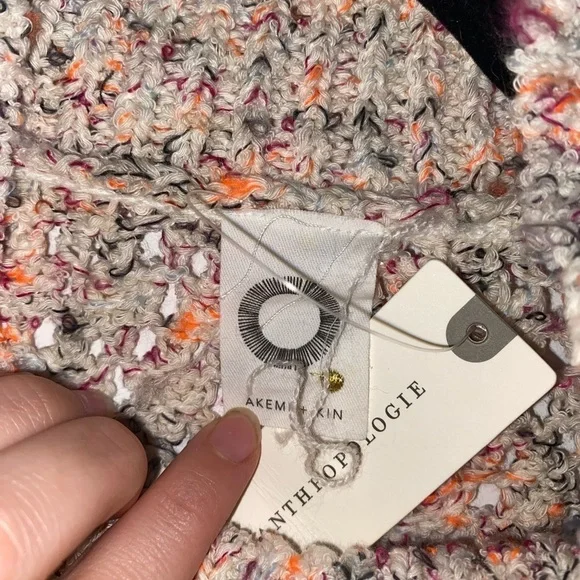 ANTHROPOLOGIE Akemi & Kin Hattie Multi Color Chunky Knit Poncho Sweater OS NWT - Picture 10 of 15